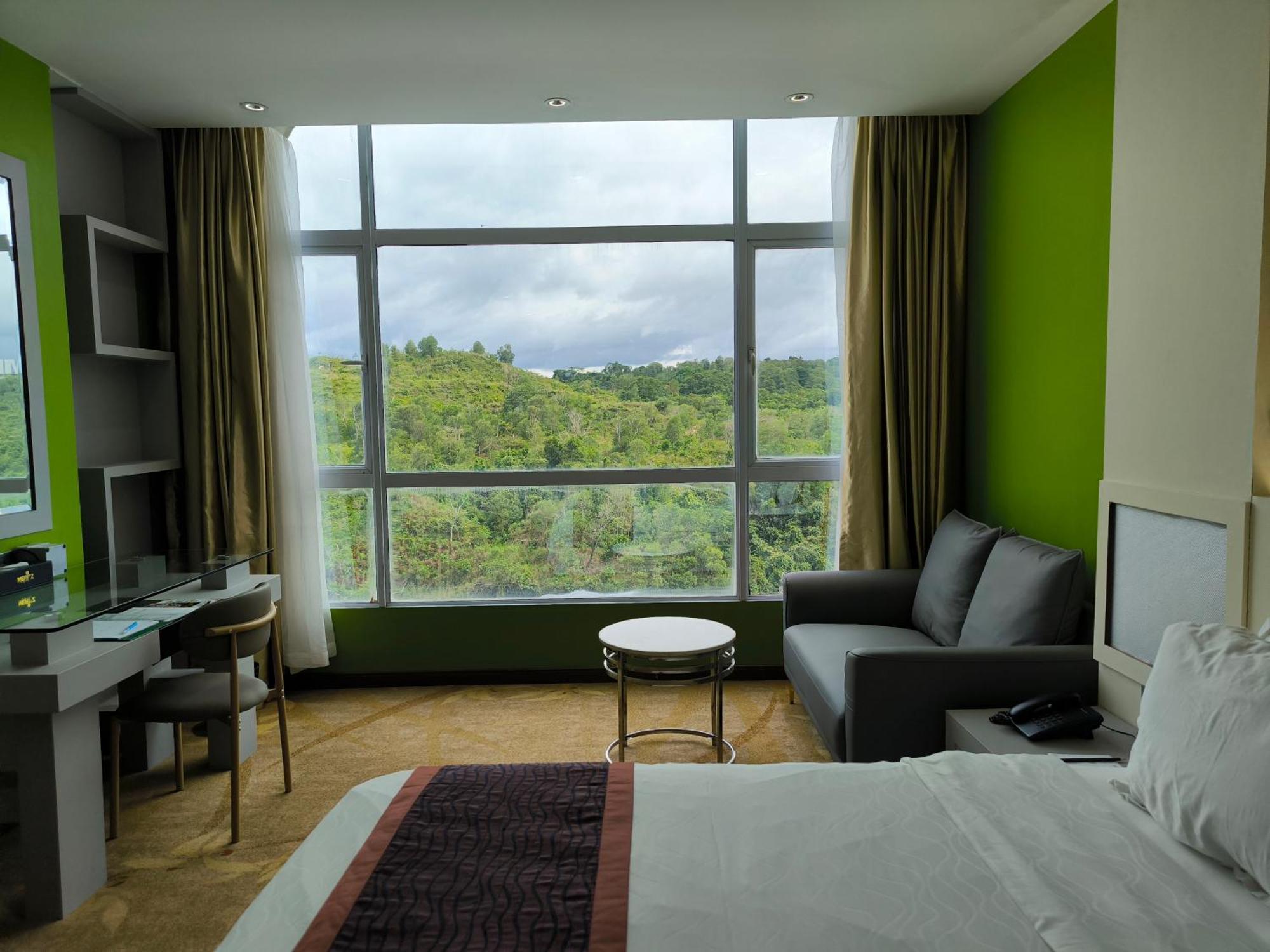 Meritz Hotel Miri Eksteriør billede