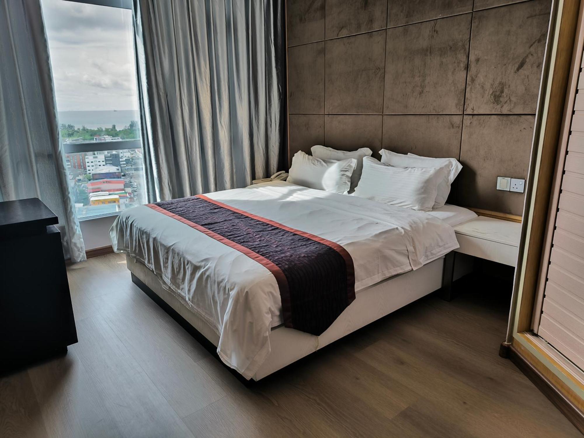 Meritz Hotel Miri Eksteriør billede