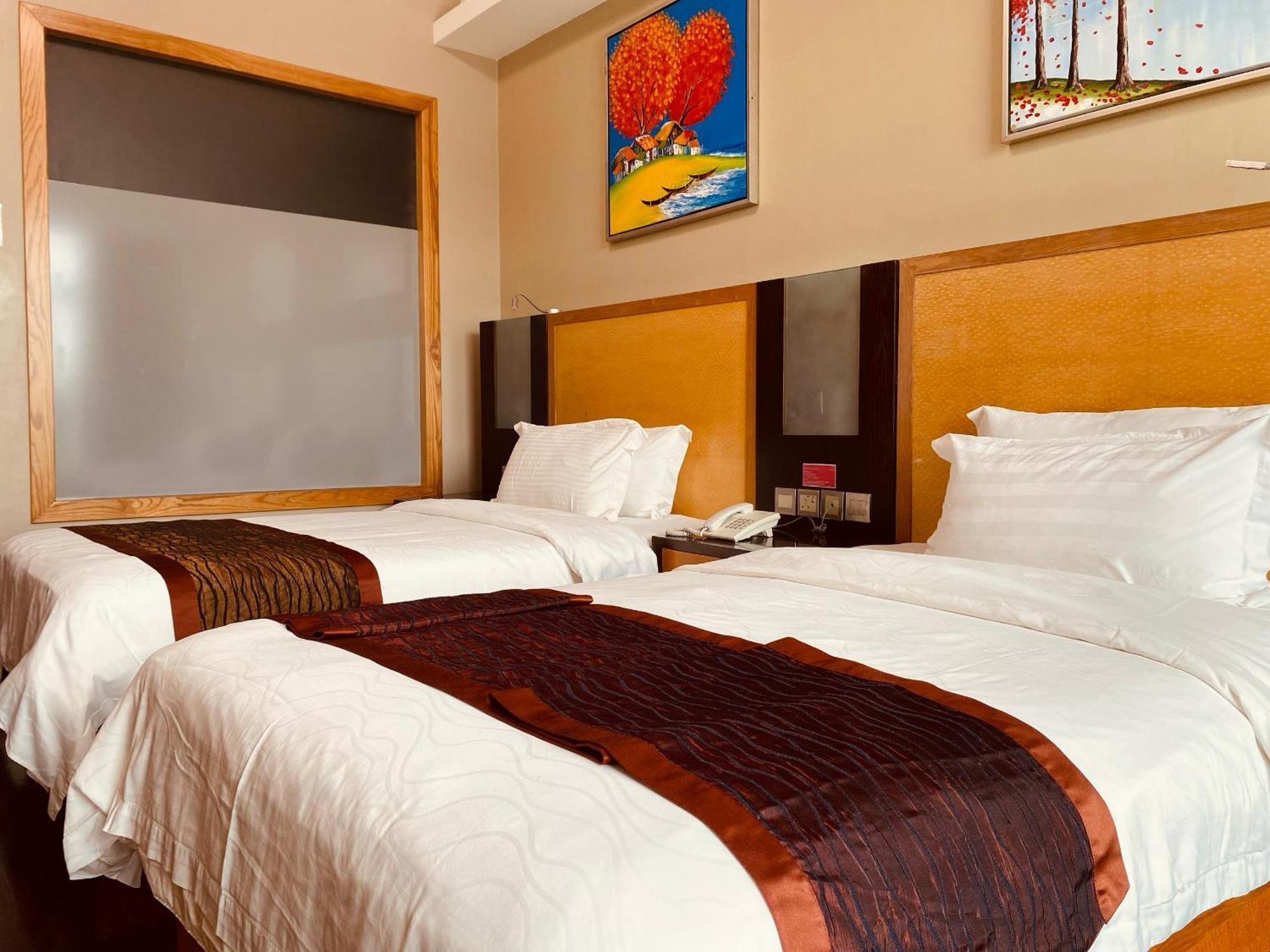 Meritz Hotel Miri Eksteriør billede